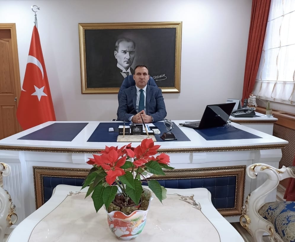 Ali İkram TUNA